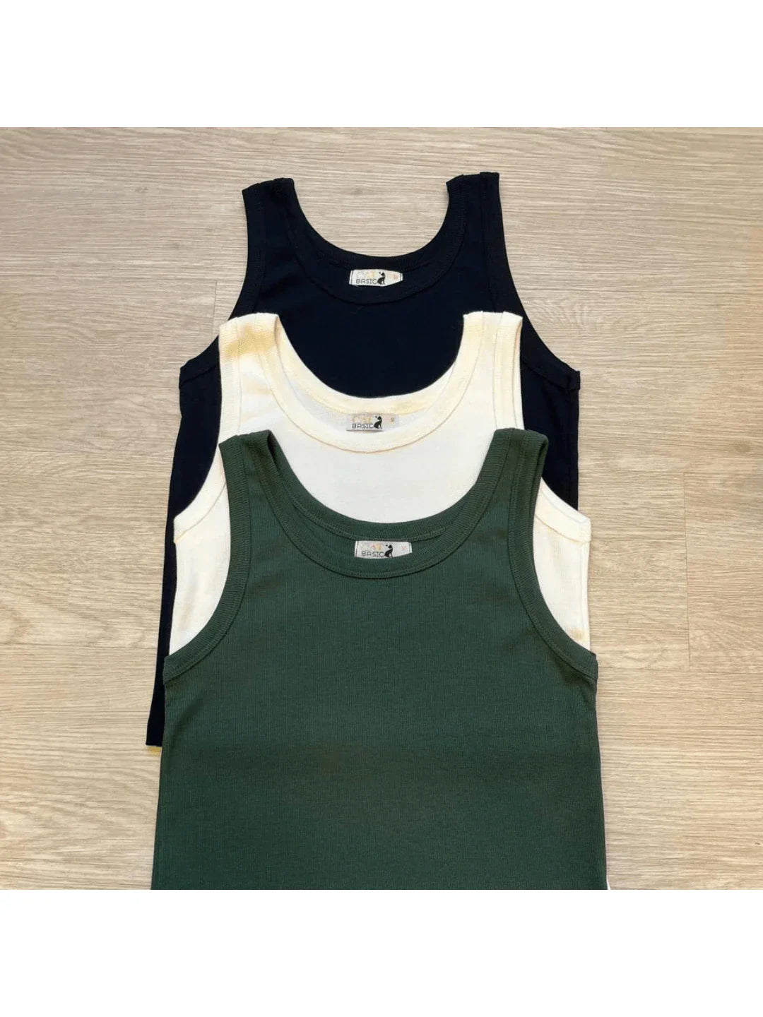 Kit 3 Regatas Femininas Malha Canelada Ribana Verão CORES ALEATÓRIAS