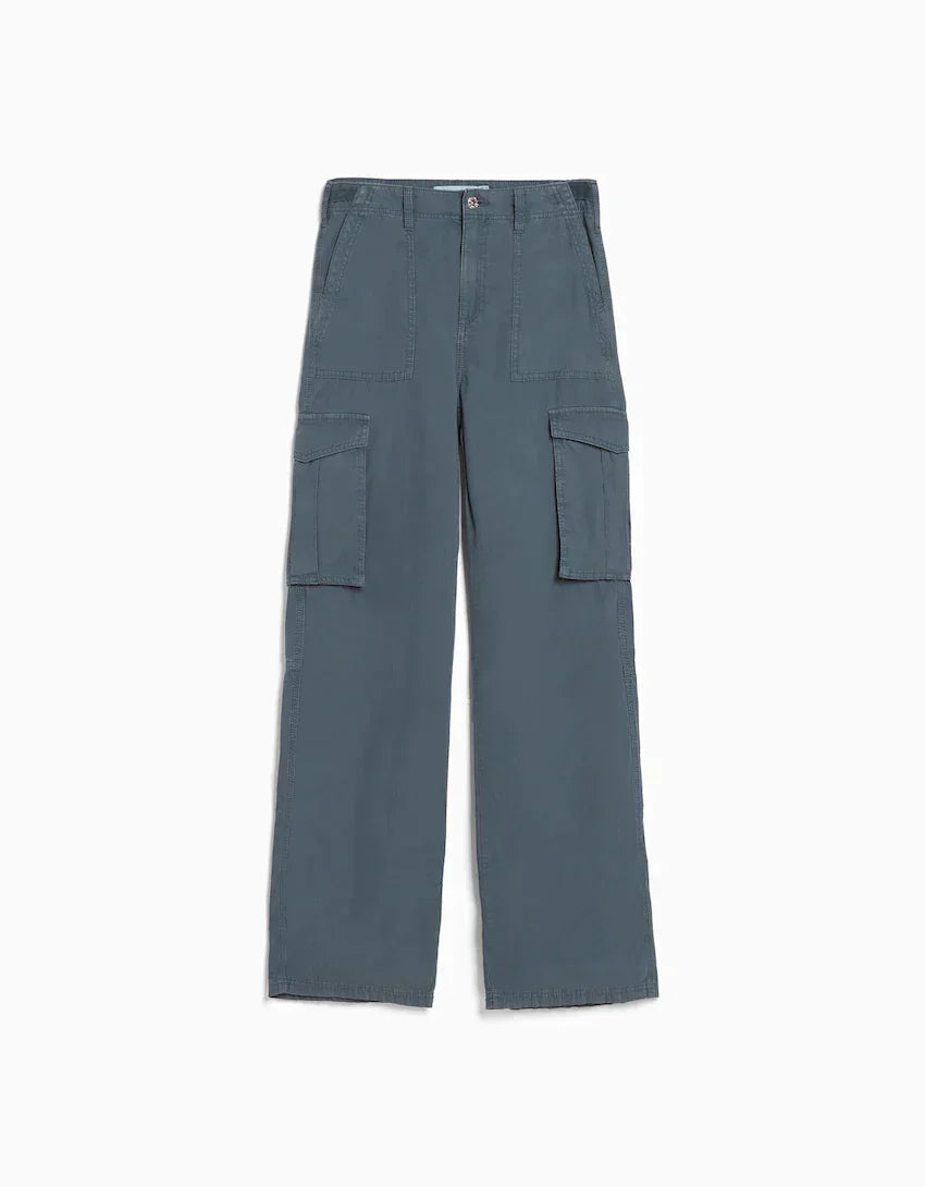 Calça Cargo Feminina - Afine e Modele o Seu Corpo