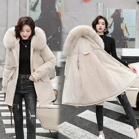 Casaco Feminino Forrado em Veludo Brooklyn