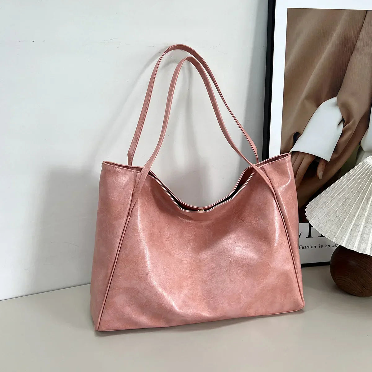 Bolsa Feminina em Couro Genuíno - Levy Premium
