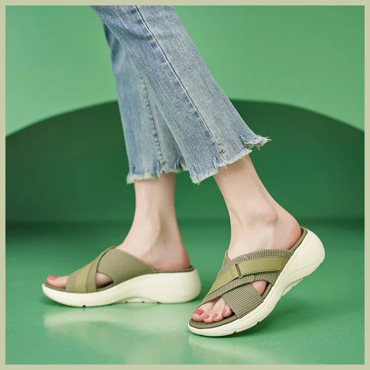 Sandália Anatômica Cross com Regulagem Superior