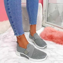 Tênis Feminino Confortável com Strass