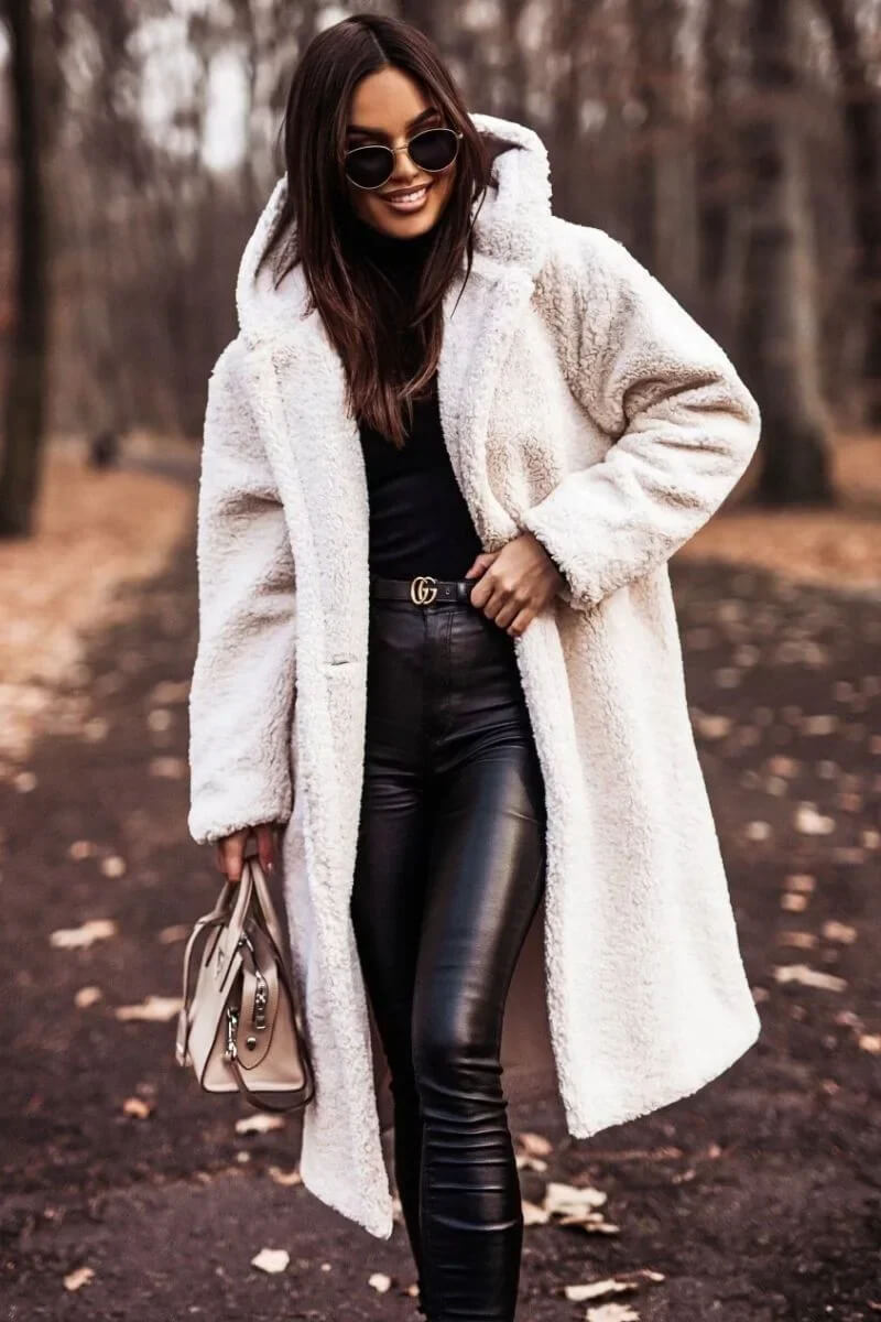 Casaco Feminino Longo com Capuz Antoní