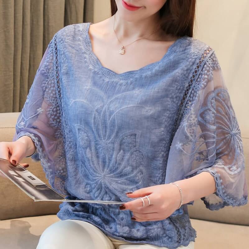 Blusa com Detalhes de Renda Pisa