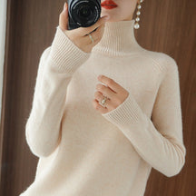 Suéter Feminino de Caxemira Gola Alta Modern Elegance