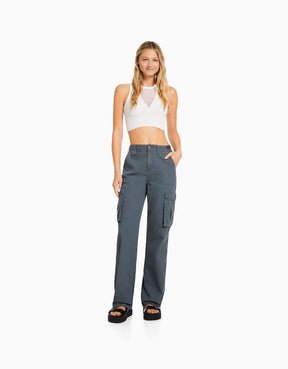 Calça Cargo Feminina - Afine e Modele o Seu Corpo