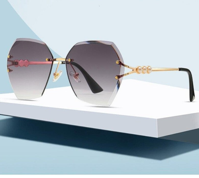 Óculos de Sol Poligonal Degradê com Pérolas