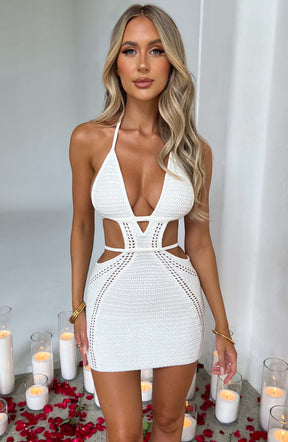 Vestido Curto Crochê Premium Modern Arabella - OÁSIS